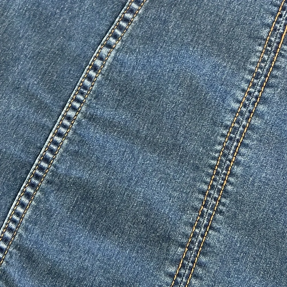 Free People Mini - Picture 2 of 5